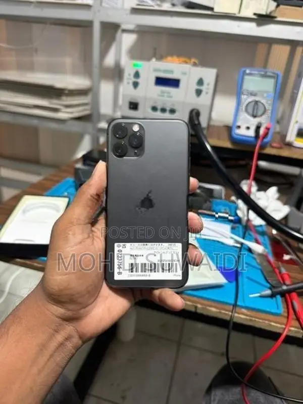 Apple iPhone 11 Pro Japan (Used)