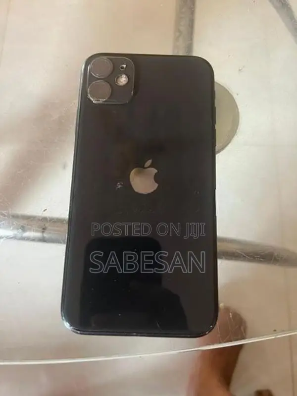 Apple iPhone 11 (Used)