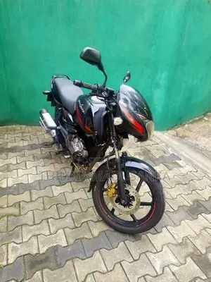Bajaj Pulsar 150 2018