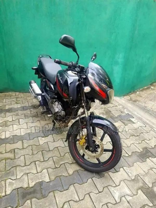 Bajaj Pulsar 150 2018