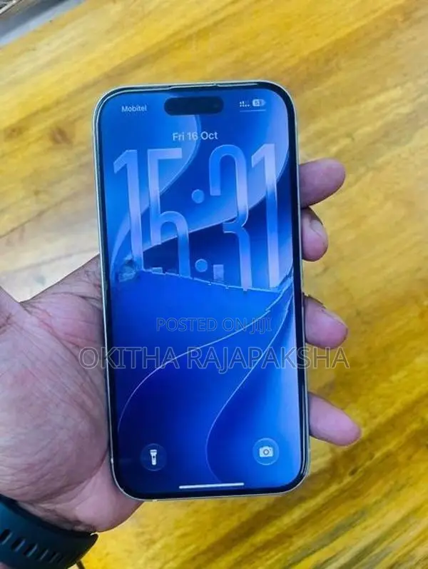 Apple iPhone 15 (Used)