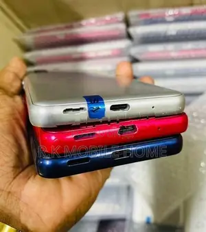 Kyocera Basio active2 Duos (Used)