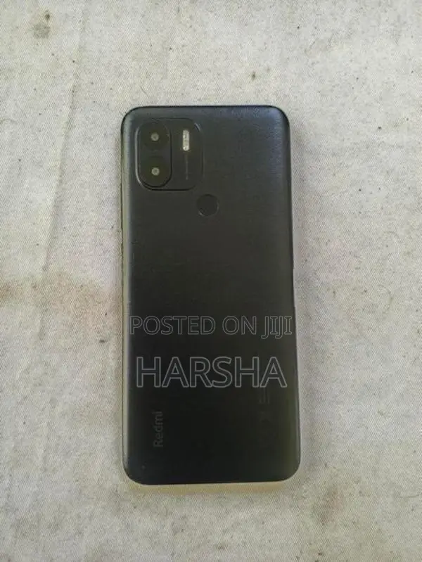 Xiaomi Redmi A2 plus 32GB (Used)