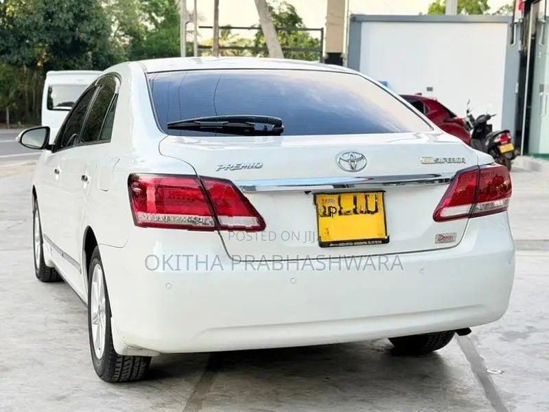 Toyota Premio G Superior 2016