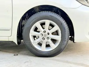 Toyota Premio G Superior 2016
