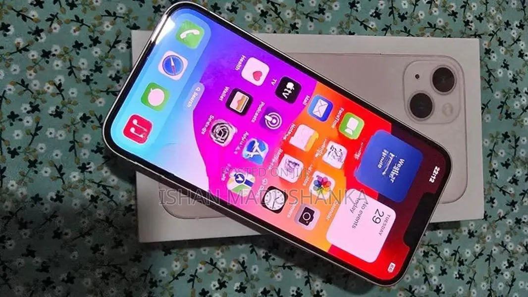 Apple iPhone 13 128GB (Used)