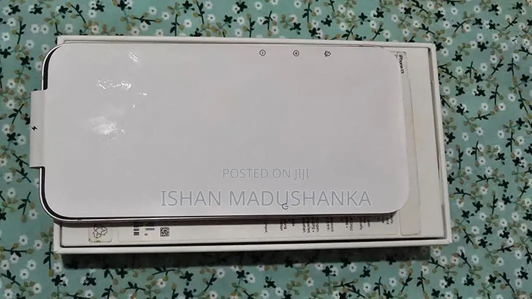 Apple iPhone 13 128GB (Used)