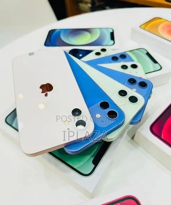 Apple iPhone 12 128GB (Used)