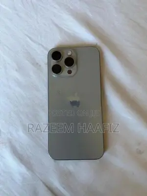 Apple iPhone 15 Pro Max (Used)