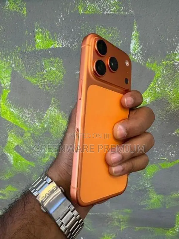 Apple iPhone 17 Pro 256GB (Used)