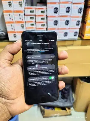 Apple iPhone SE 2 (Used)