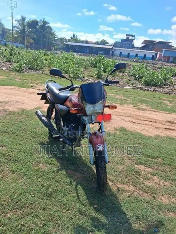 Bajaj Platina 100 2011