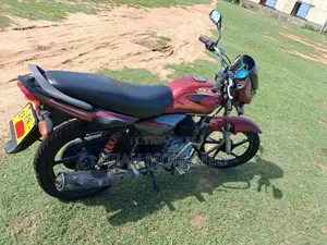 Bajaj Platina 100 2011