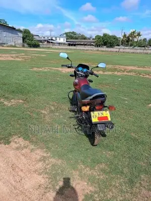 Bajaj Platina 100 2011