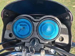 Bajaj Platina 100 2011
