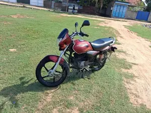 Bajaj Platina 100 2011