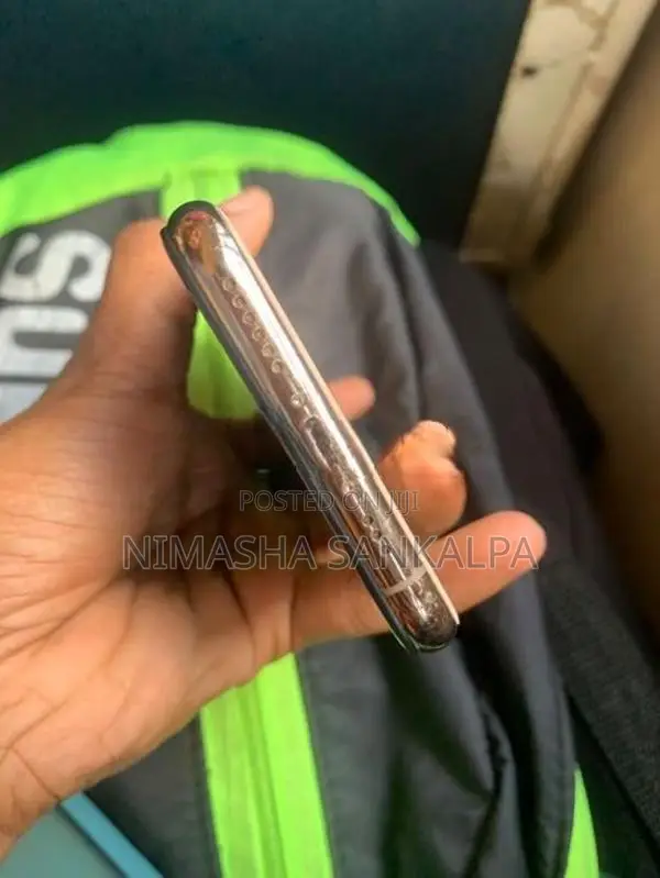 Apple iPhone 11 Pro (Used)