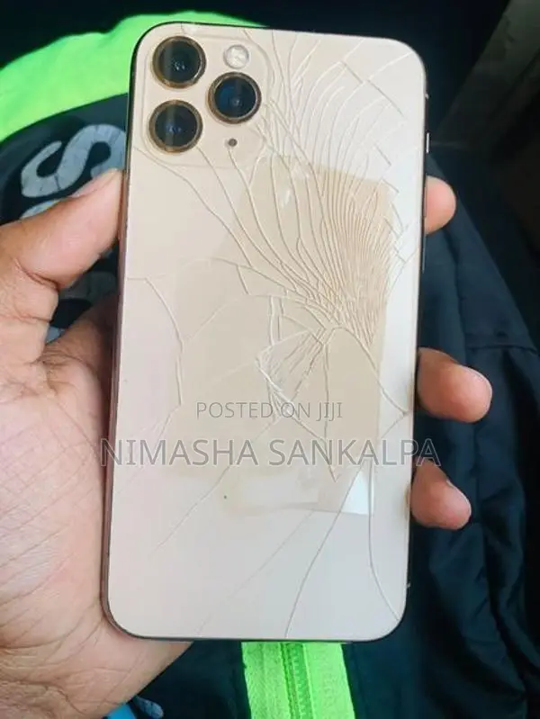 Apple iPhone 11 Pro (Used)