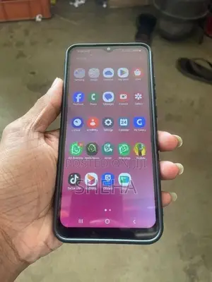 Samsung Galaxy A04e (Used)