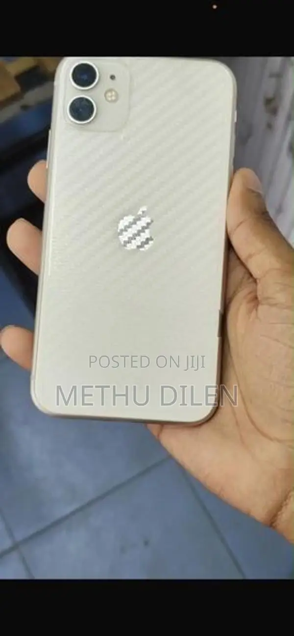 Apple iPhone 11 (Used)