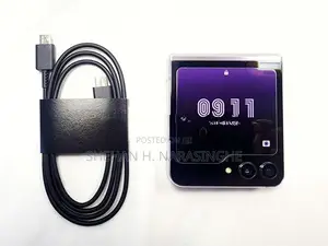 Samsung Galaxy Z Flip 5 (Used)