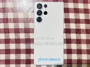 Samsung Galaxy S22 Ultra (Used)