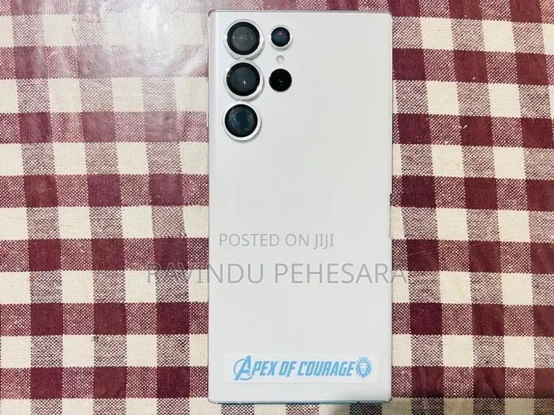 Samsung Galaxy S22 Ultra (Used)
