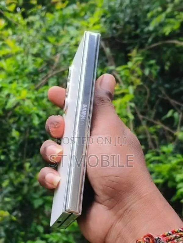 Samsung Galaxy Z Fold 5 12/256GB (Used)