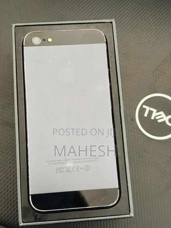 Apple iPhone 5 (Used)