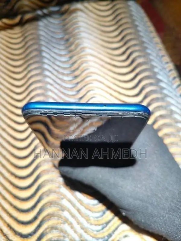 Samsung Galaxy A10 (Used)