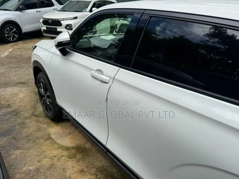 Honda Vezel Z PREMIUM SPEC 2026