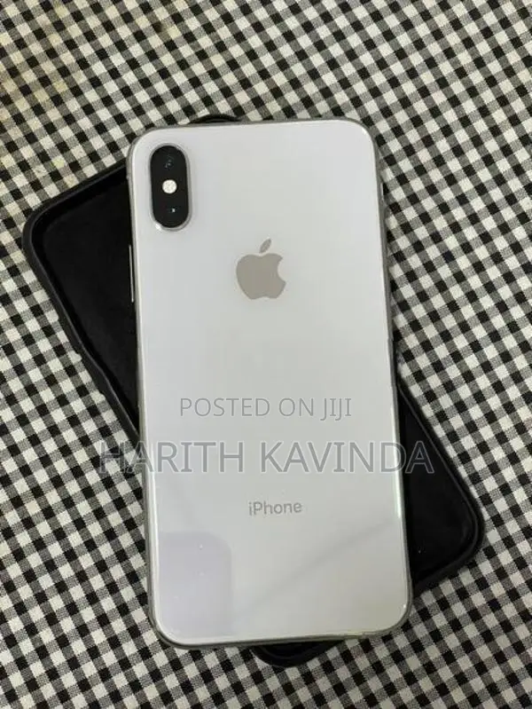 Apple iPhone XS (Used)