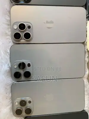 Apple iPhone 15 Pro Max (Used)