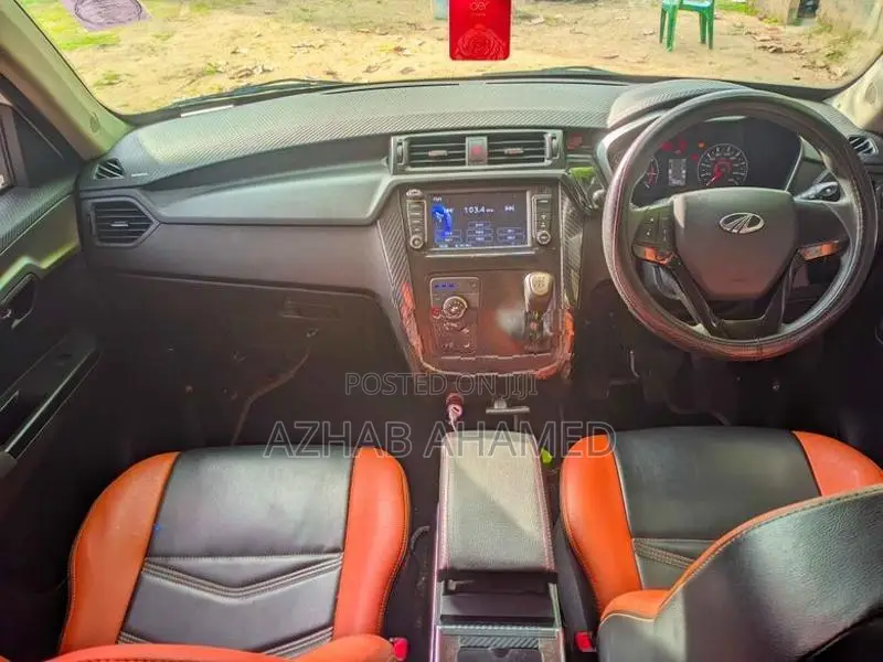 Mahindra KUV 100 SPORTS 2021