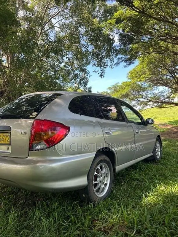 Kia Rio 2003
