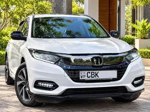 Honda Vezel LED RS Sensing 2020