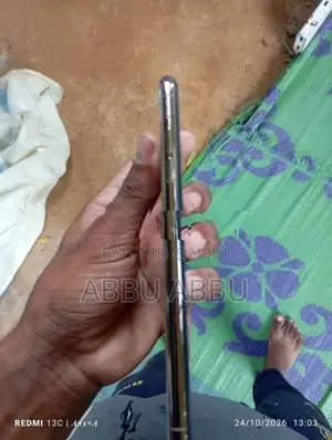 Apple iPhone XS Max (Used)