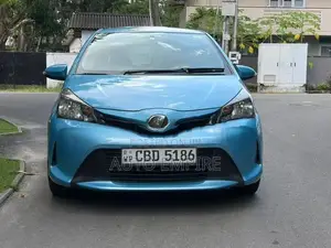 Toyota Vitz KSP130 2015