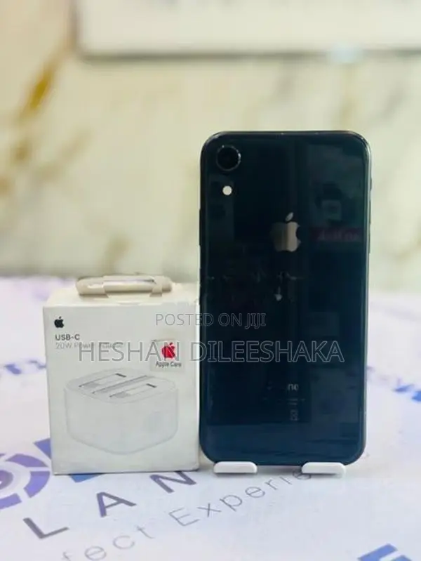 Apple iPhone XR 128GB (Used)