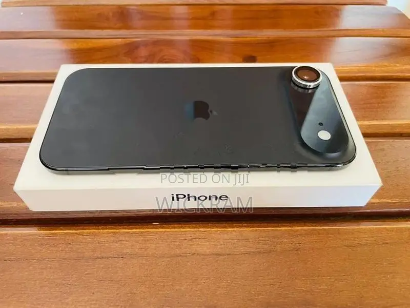 Apple iPhone 17 Air (Used)
