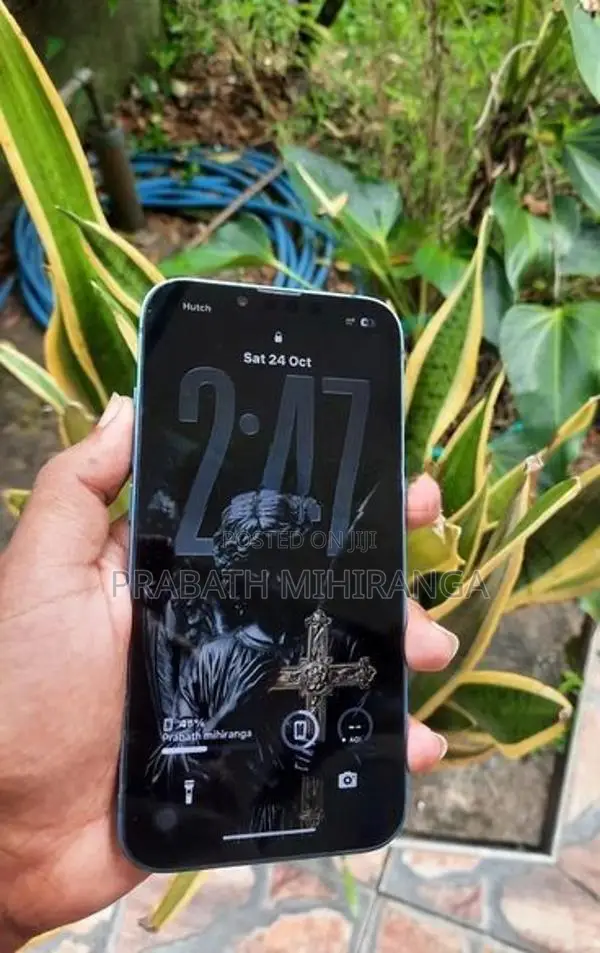 Apple iPhone 13 128GB (Used)