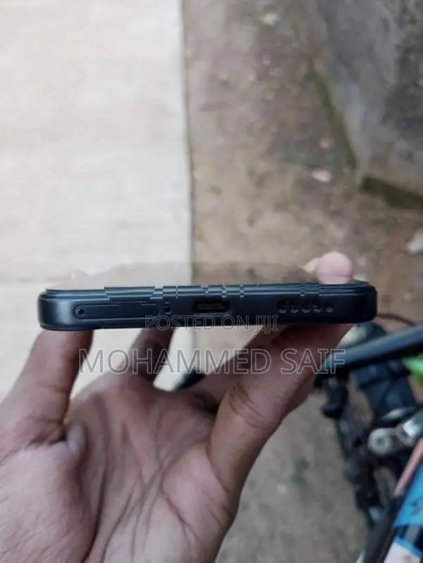 NOTHING CMF Phone 2 Pro (Used)