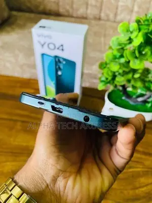 Vivo Y04 4GB 128GB (Used)