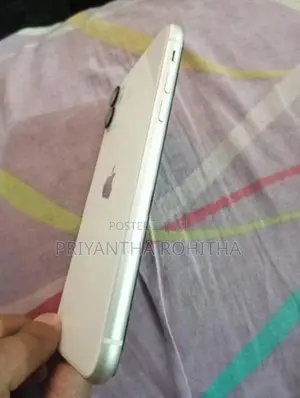 Apple iPhone 11 gb128 (Used)