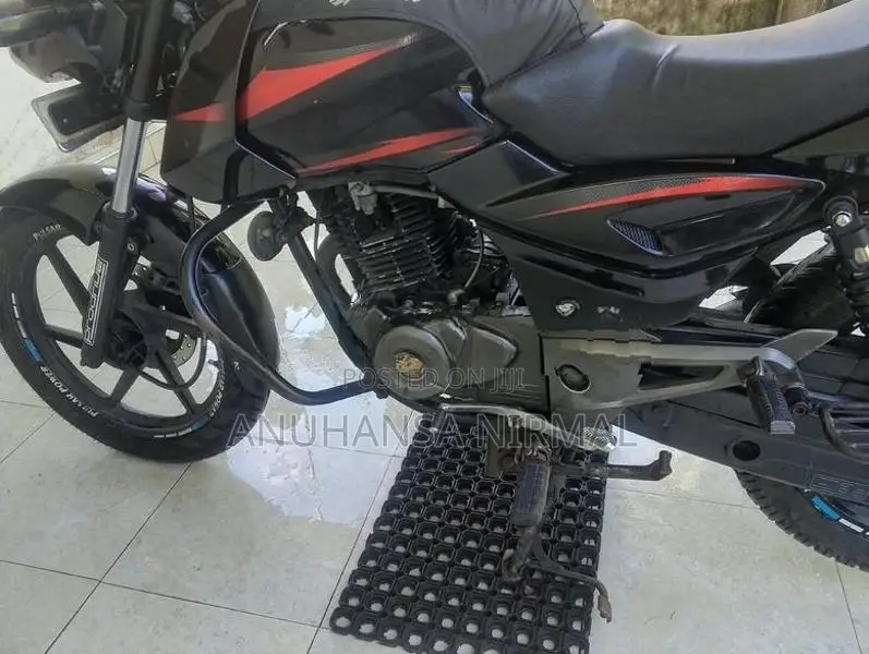 Bajaj Pulsar 150 2013