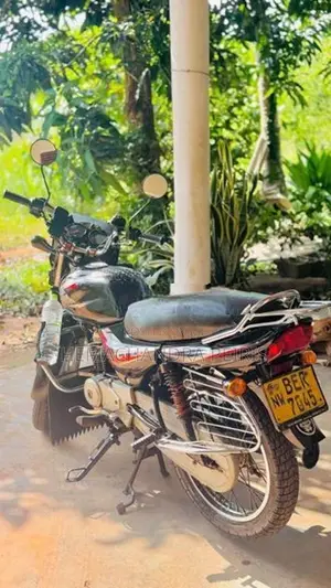 Bajaj CT100 Spoke Modle 2016