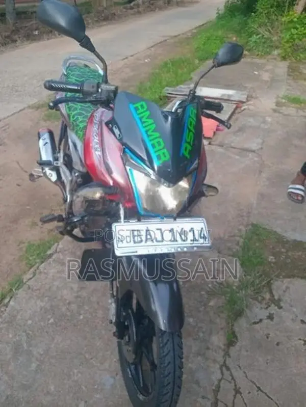 Bajaj Discover 125 2012