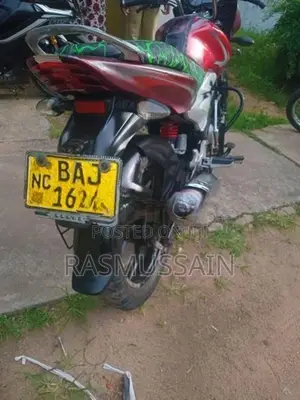 Bajaj Discover 125 2012