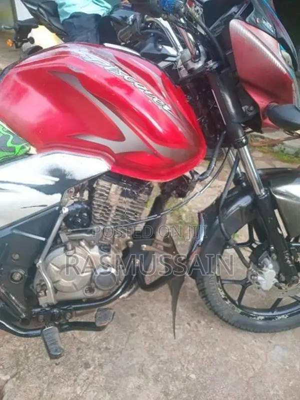Bajaj Discover 125 2012