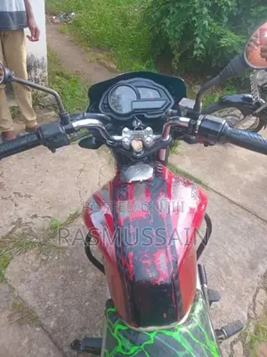 Bajaj Discover 125 2012